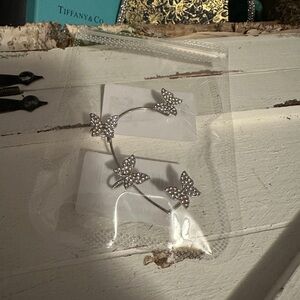 🌸 3/$10 Cuff Earrings